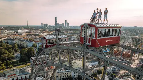 EM vor dem Riesenrad